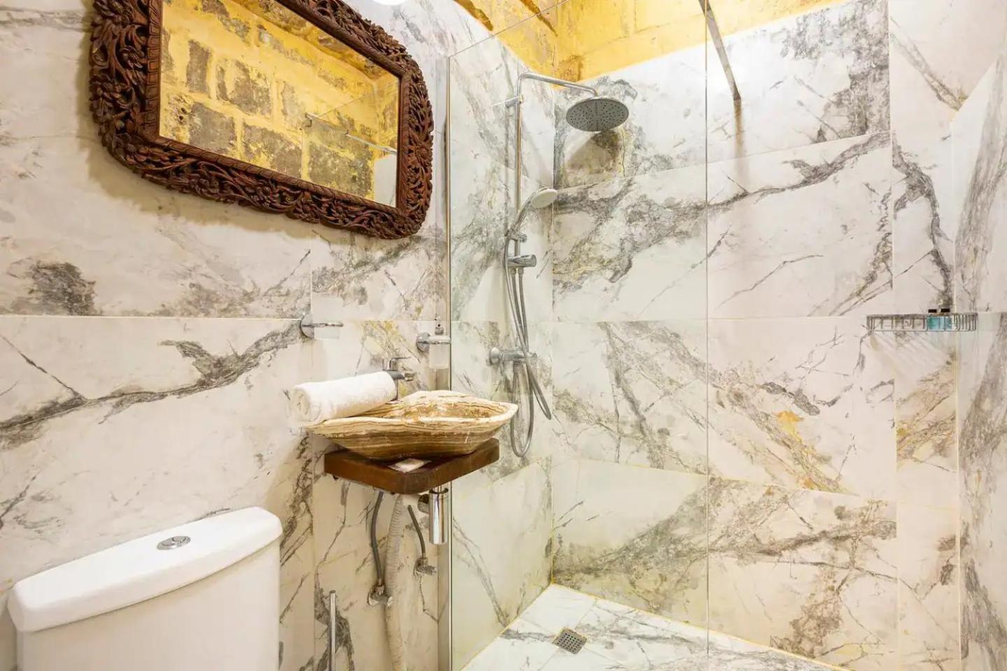 Historic Hideaways - 900 Year Old Converted Studios Victoria Exterior foto